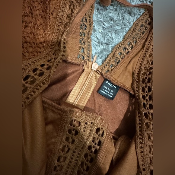 COPY - Soft velvet Dress - Picture 2 of 4